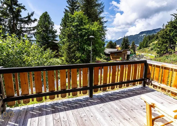 Eichhornli, Golmenegg 아파트